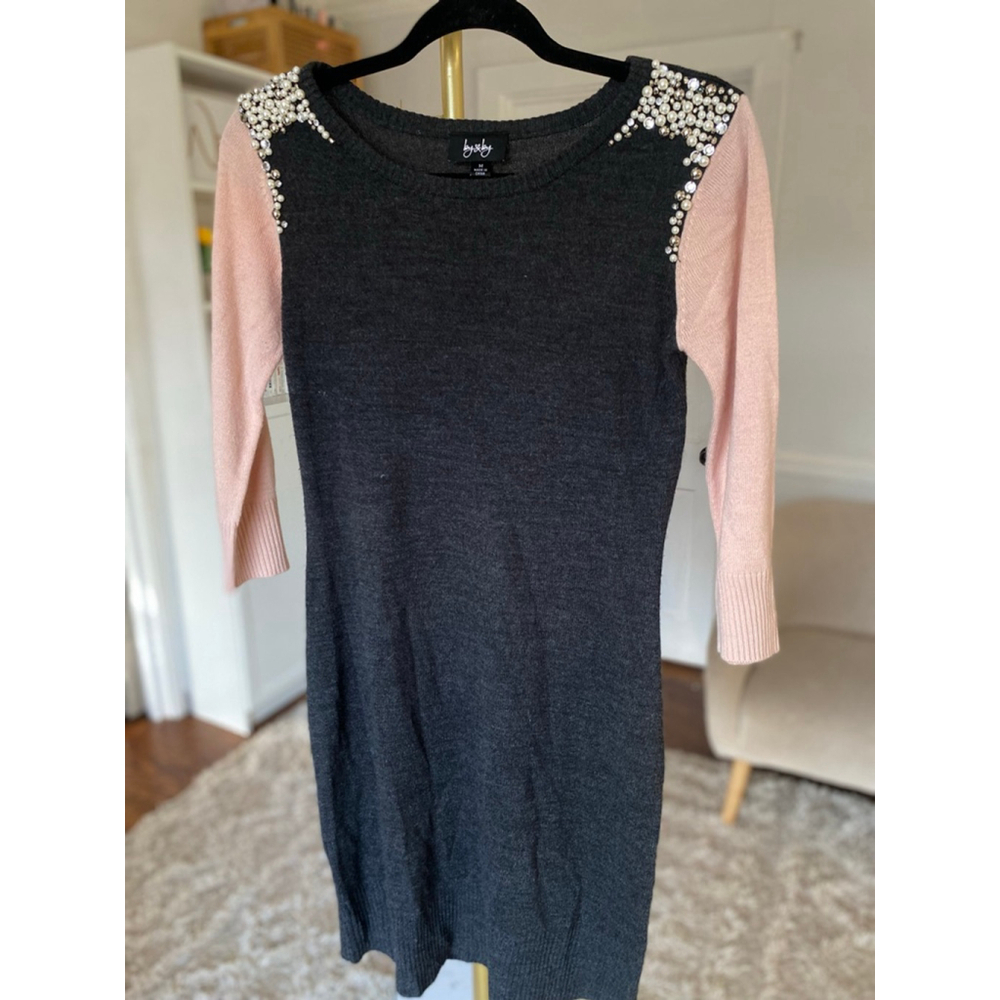 By & By Pearl Shoulder Knit Dress Quiet Luxury Old Money Parisian Preppy Classic - Picture 2 of 6